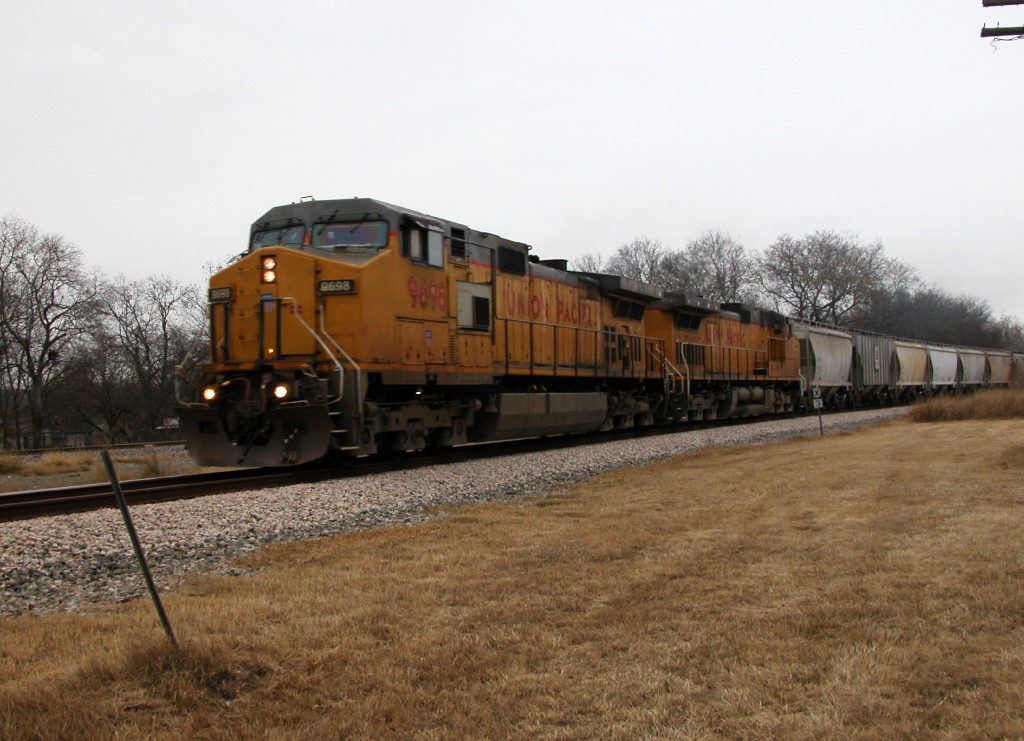 UP 9698  27Dec2012  SB approaching Patton Street 